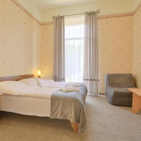 Muza Oda ve Kahvaltı Duszniki Zdrój