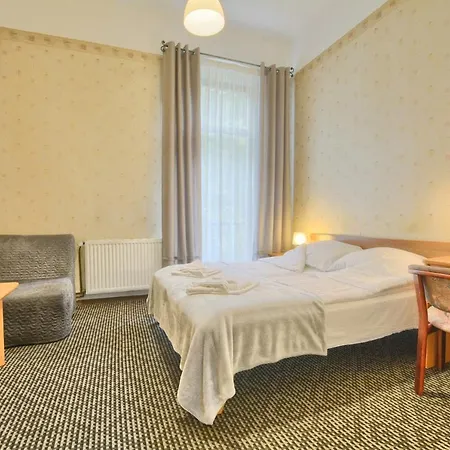 Muza Oda ve Kahvaltı Duszniki Zdrój