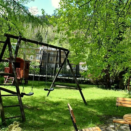 Muza Bed & Breakfast 3*